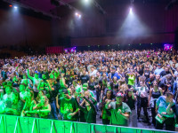 Und drinnen tanzt der Bär Galerie 1