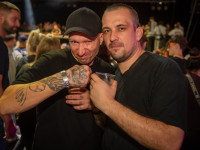 Und drinnen tanzt der Bär Galerie 1