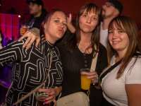 Und drinnen tanzt der Bär Galerie 1