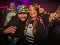 Und drinnen tanzt der Bär Galerie 1