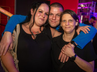 Und drinnen tanzt der Bär Galerie 1