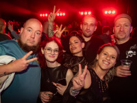 Und drinnen tanzt der Bär Galerie 1