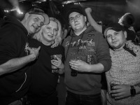 Und drinnen tanzt der Bär Galerie 1