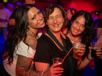 Und drinnen tanzt der Bär Galerie 1