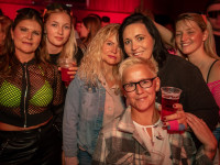 Und drinnen tanzt der Bär Galerie 1