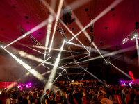 Und drinnen tanzt der Bär Galerie 1