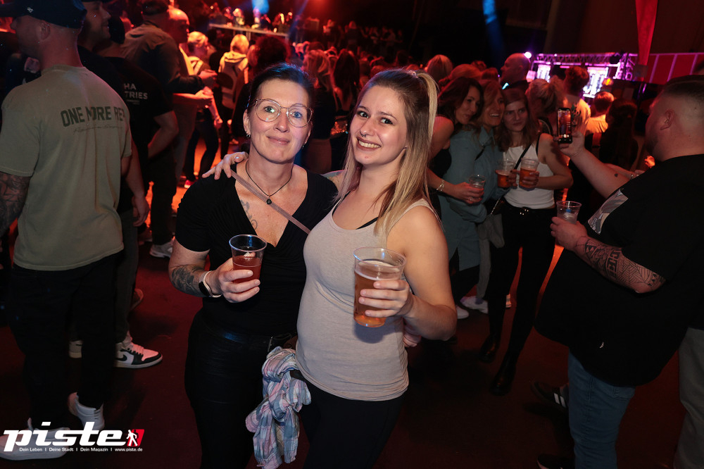 Und drinnen tanzt der Bär Galerie 2