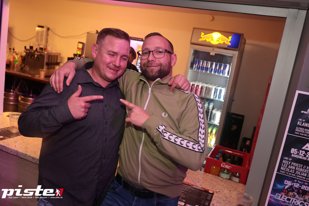 Und drinnen tanzt der Bär Galerie 2