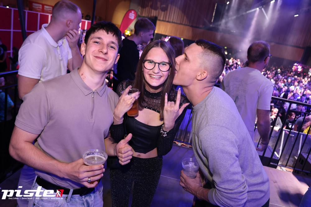 Und drinnen tanzt der Bär Galerie 2