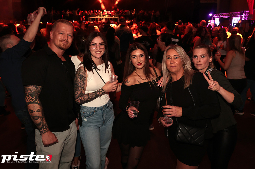 Und drinnen tanzt der Bär Galerie 2