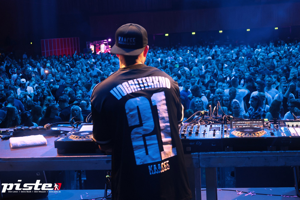 Und drinnen tanzt der Bär Galerie 2