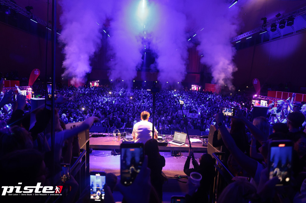 Und drinnen tanzt der Bär Galerie 2