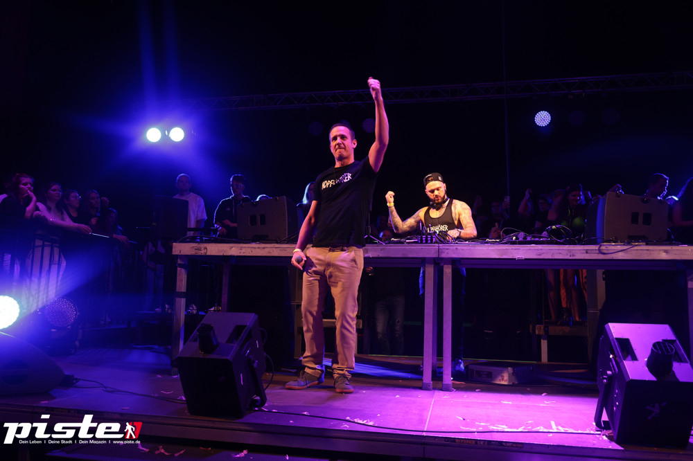 Und drinnen tanzt der Bär Galerie 2