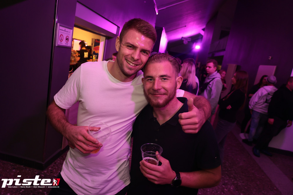 Und drinnen tanzt der Bär Galerie 2