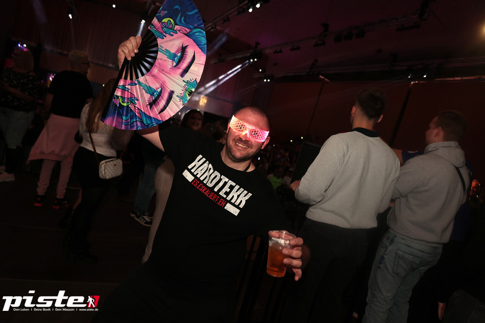 Und drinnen tanzt der Bär Galerie 2