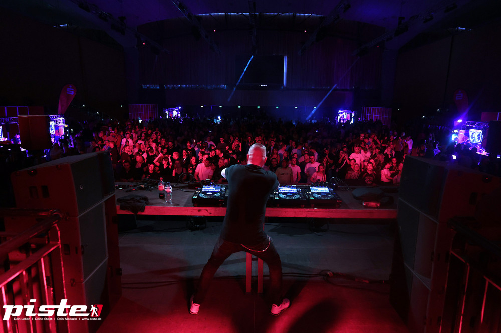 Und drinnen tanzt der Bär Galerie 2