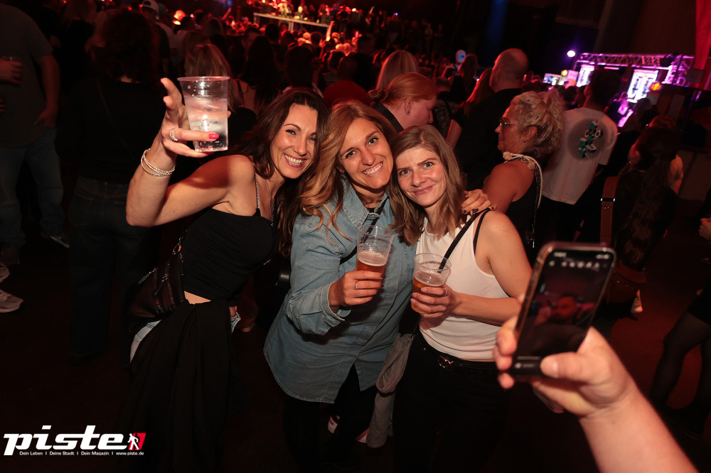 Und drinnen tanzt der Bär Galerie 2