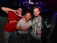 Und drinnen tanzt der Bär Galerie 2