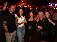 Und drinnen tanzt der Bär Galerie 2