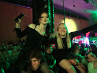 Und drinnen tanzt der Bär Galerie 2