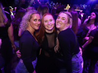 Und drinnen tanzt der Bär Galerie 2