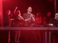 Und drinnen tanzt der Bär Galerie 2