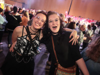 Und drinnen tanzt der Bär Galerie 2