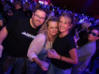 Und drinnen tanzt der Bär Galerie 2