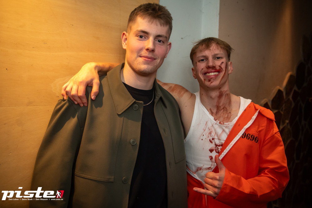 Große Halloween Partynacht