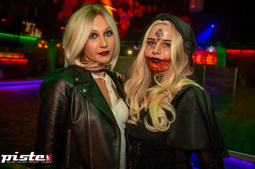 Große Halloween Partynacht