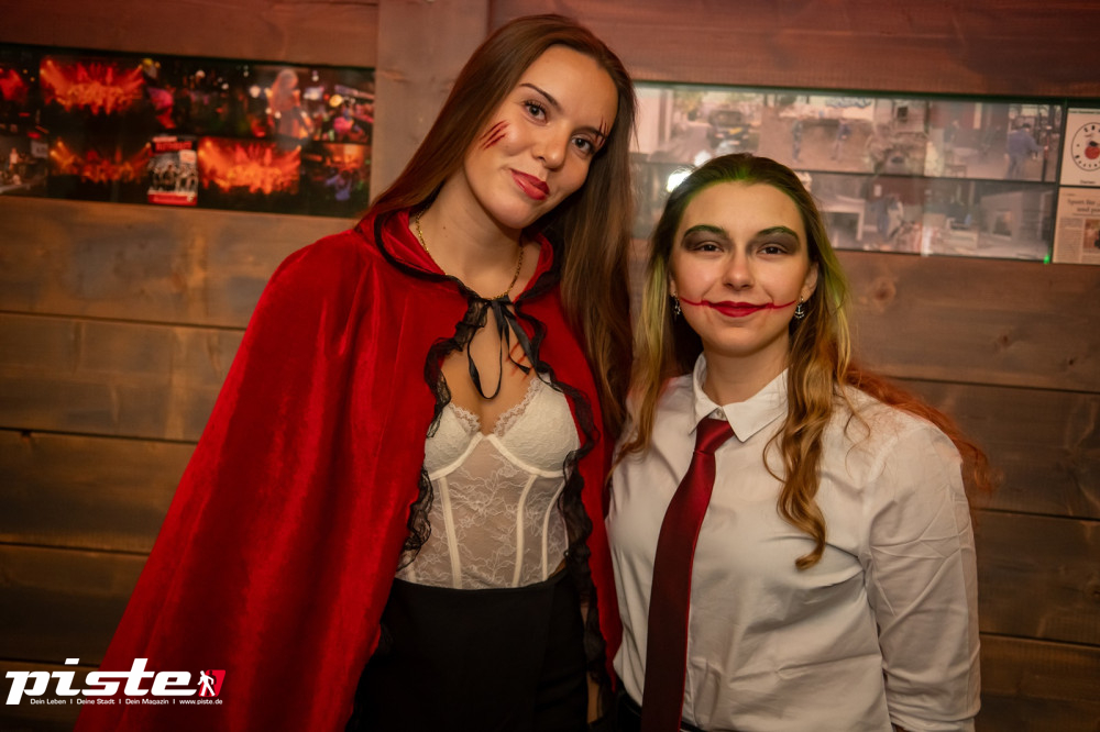 Große Halloween Partynacht