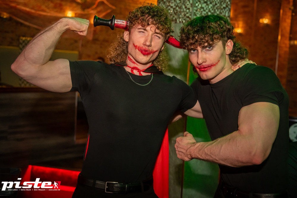 Große Halloween Partynacht