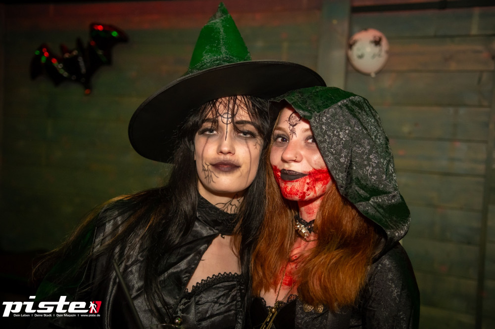 Große Halloween Partynacht