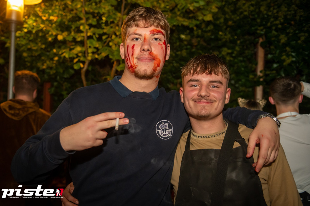 Große Halloween Partynacht
