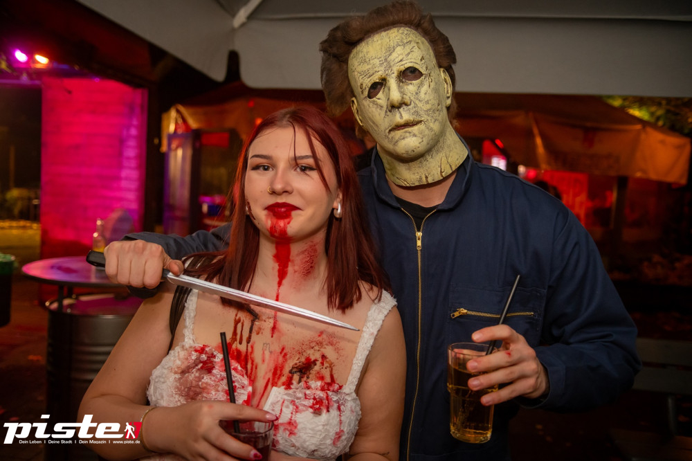 Große Halloween Partynacht
