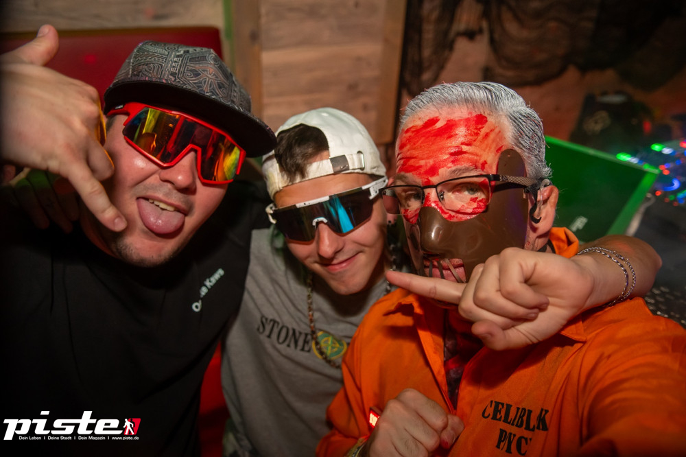 Große Halloween Partynacht