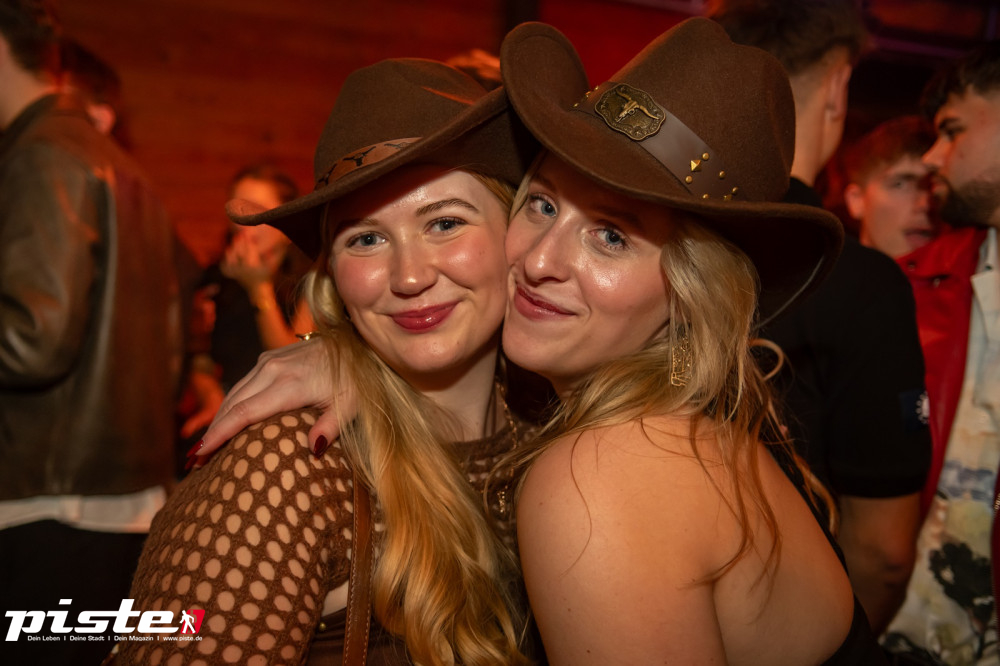 Große Halloween Partynacht