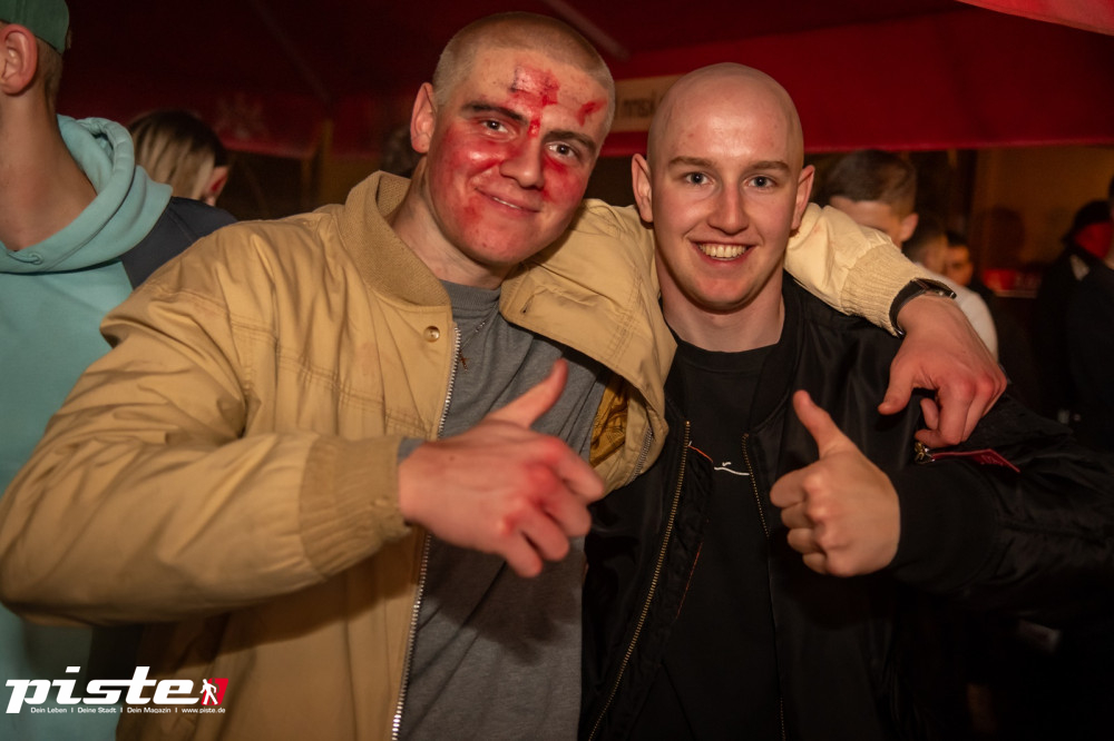 Große Halloween Partynacht