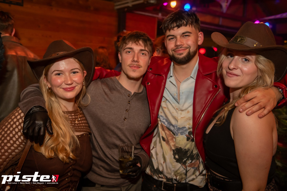 Große Halloween Partynacht