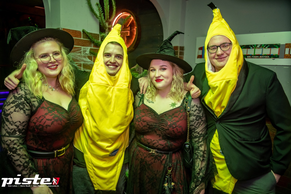 Große Halloween Partynacht