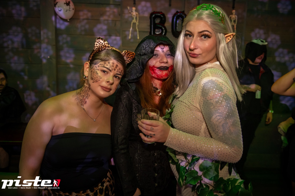 Große Halloween Partynacht