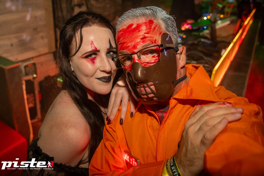 Große Halloween Partynacht