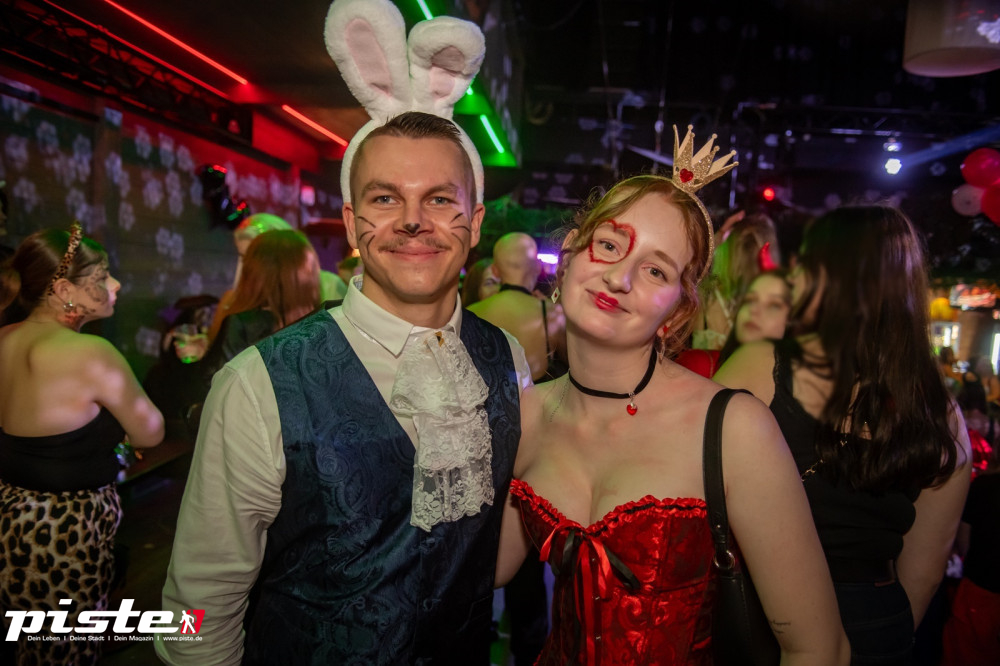 Große Halloween Partynacht