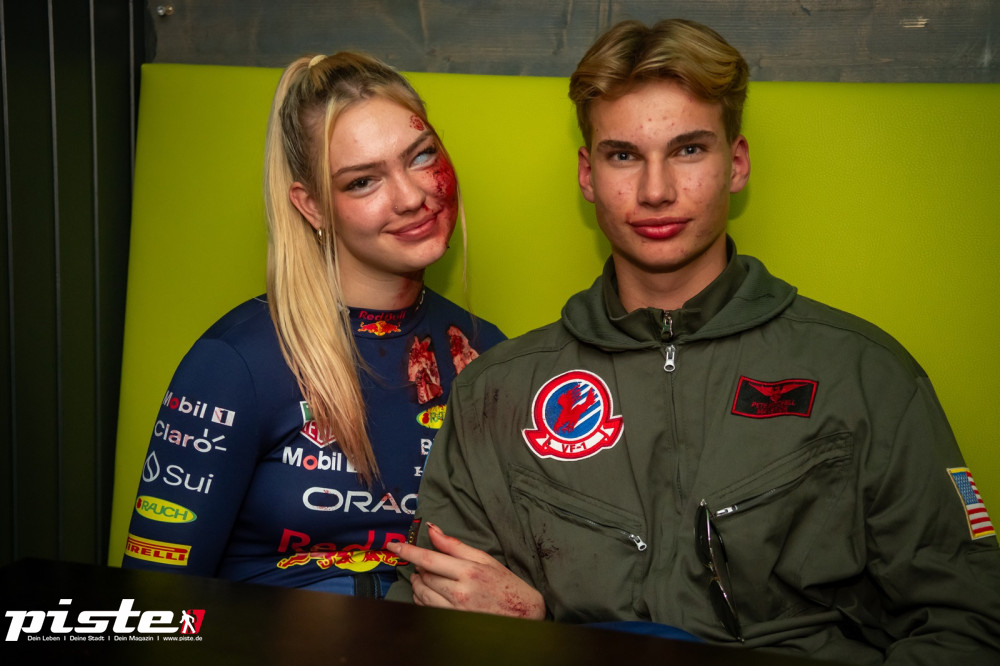 Große Halloween Partynacht