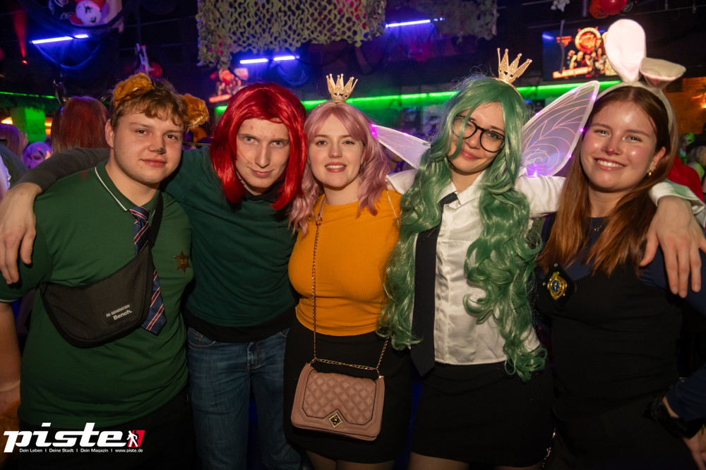 Große Halloween Partynacht