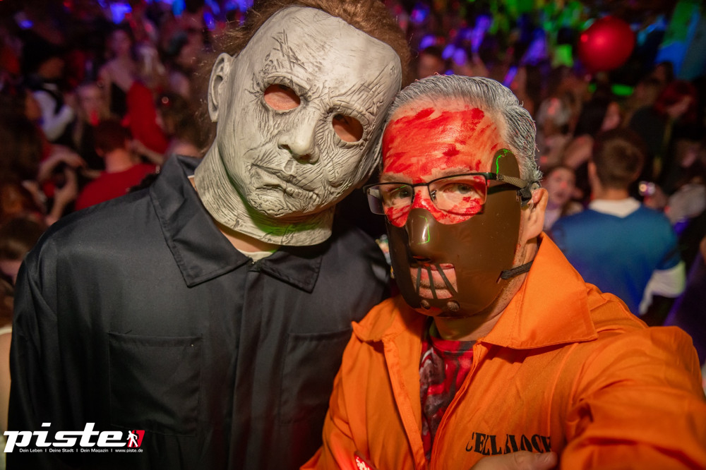 Große Halloween Partynacht