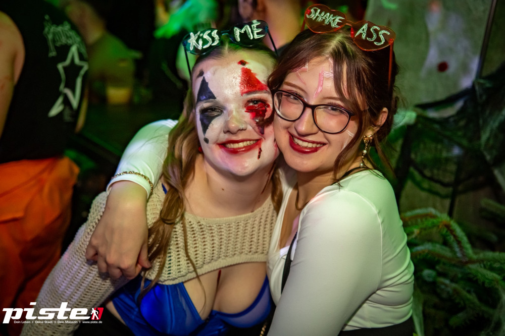 Große Halloween Partynacht