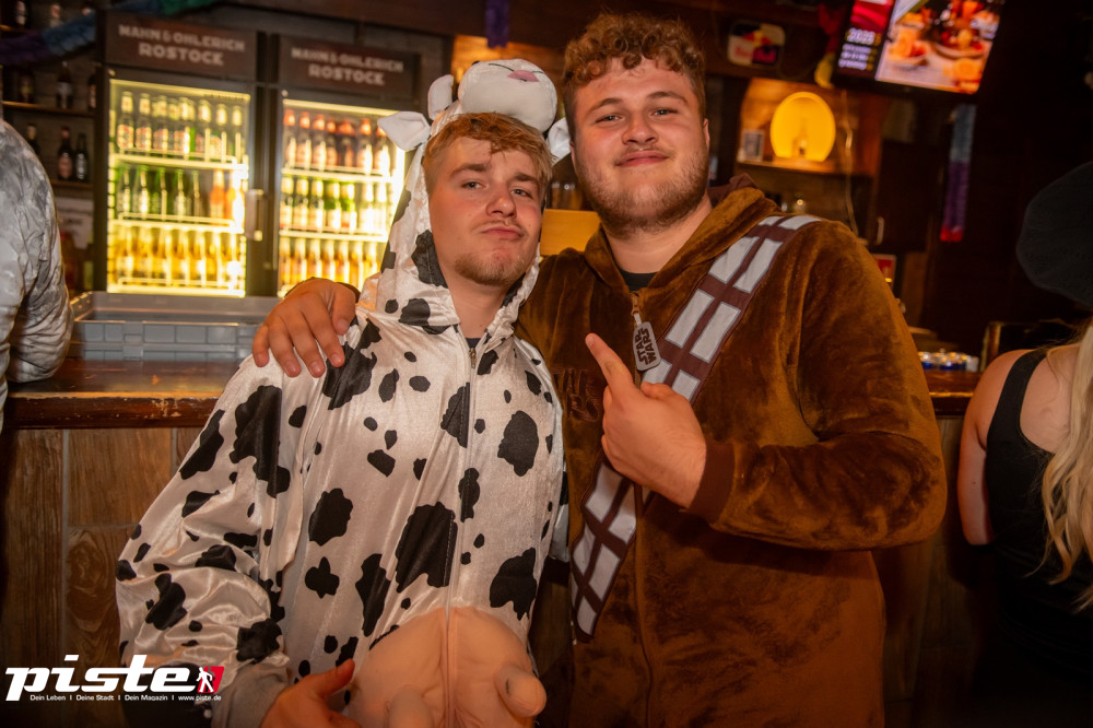 Große Halloween Partynacht