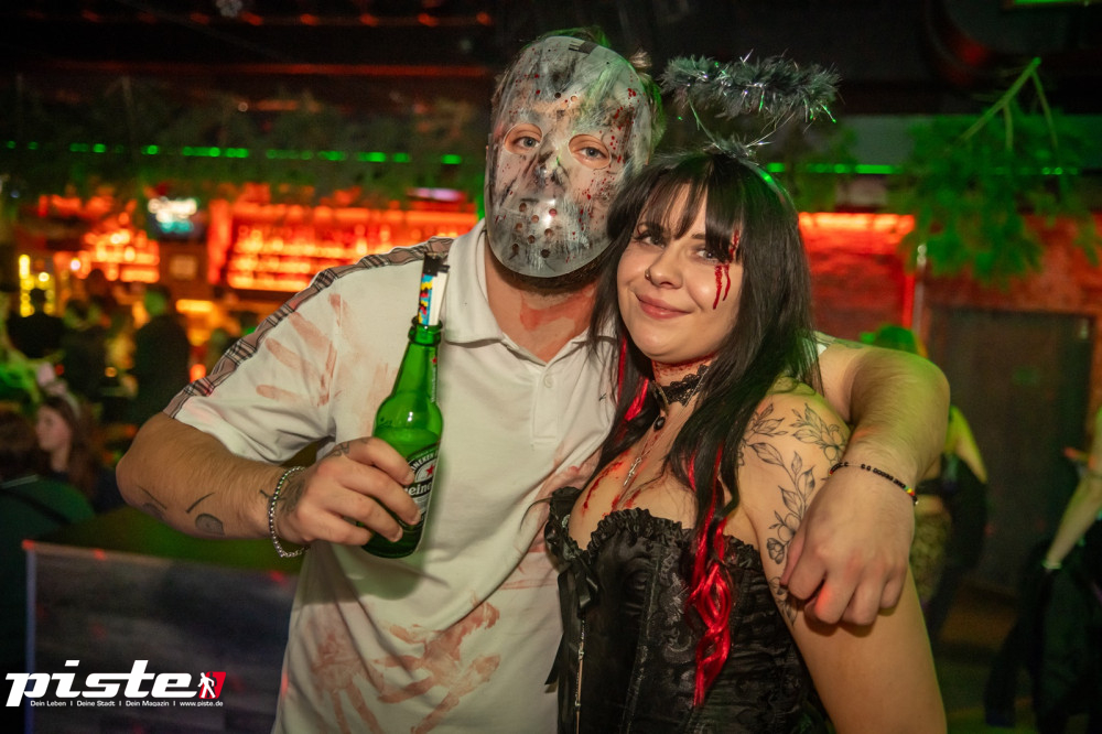 Große Halloween Partynacht