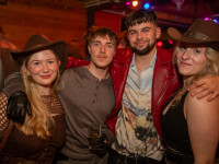 Große Halloween Partynacht